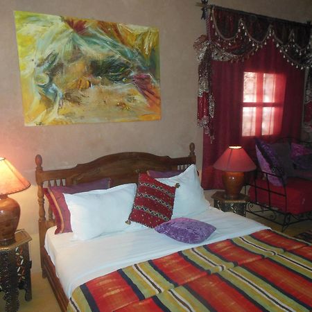 Kasbah Du Peintre Bed & Breakfast Aït Benhaddou Exterior photo