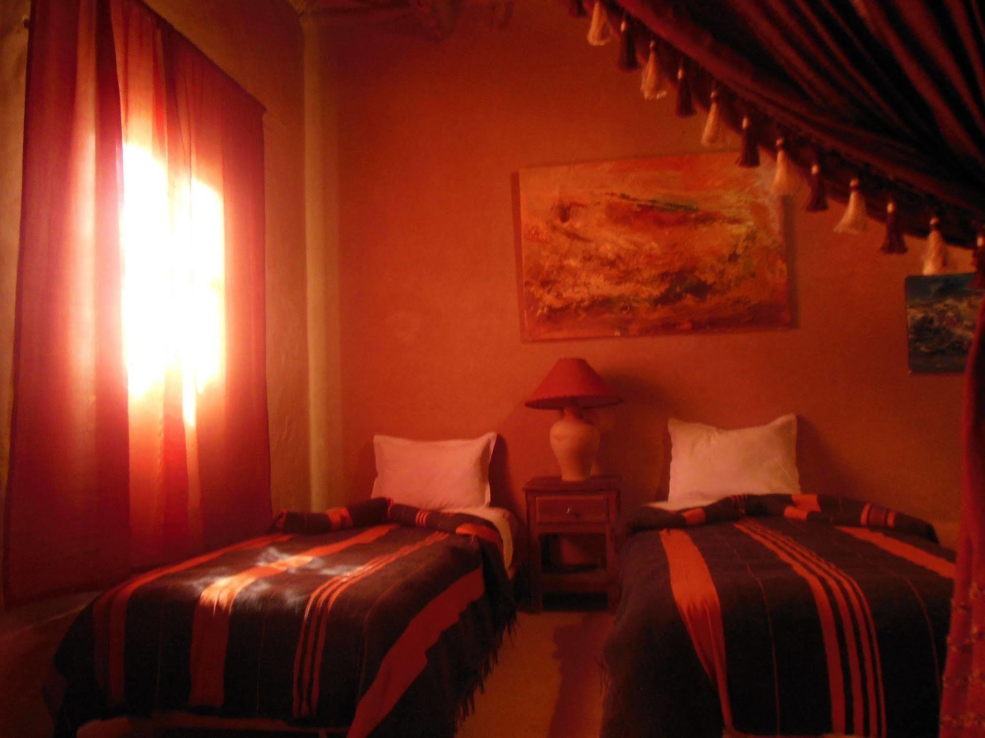Kasbah Du Peintre Bed & Breakfast Aït Benhaddou Exterior photo